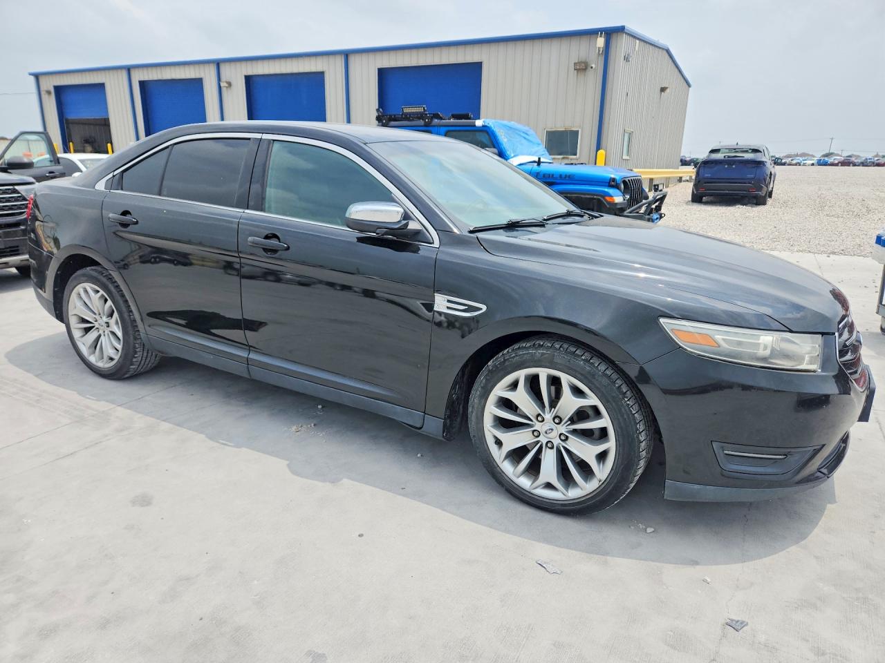 Ford Taurus Limited