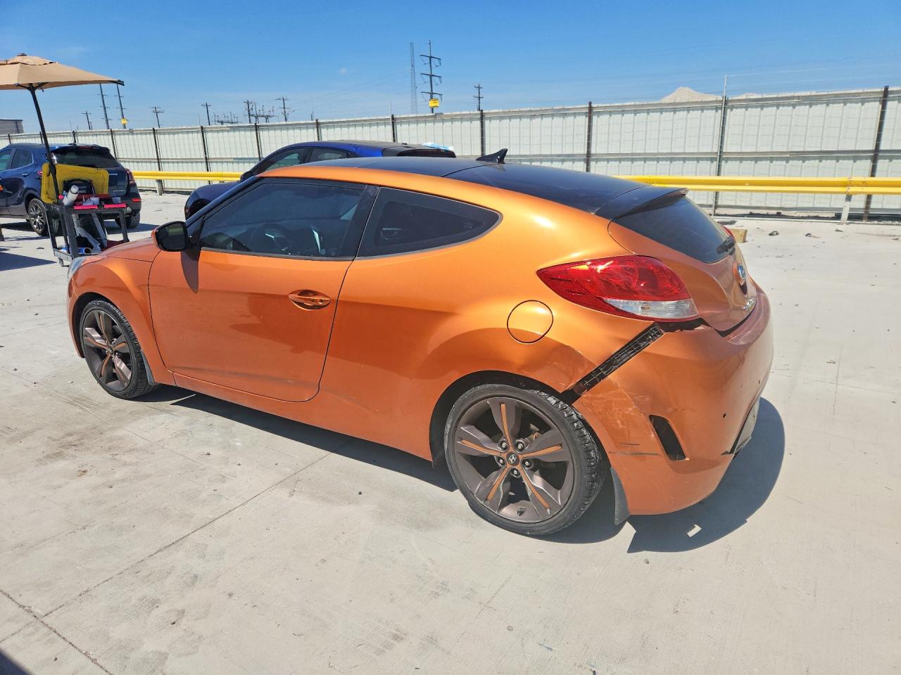 Hyundai VELOSTER
