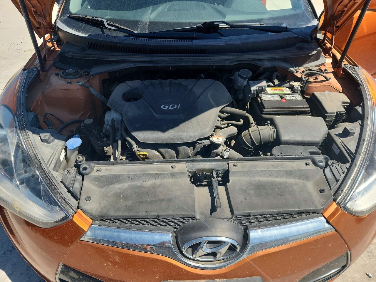 Hyundai VELOSTER