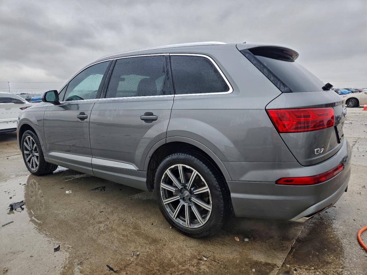 Audi Q7 Premium Plus