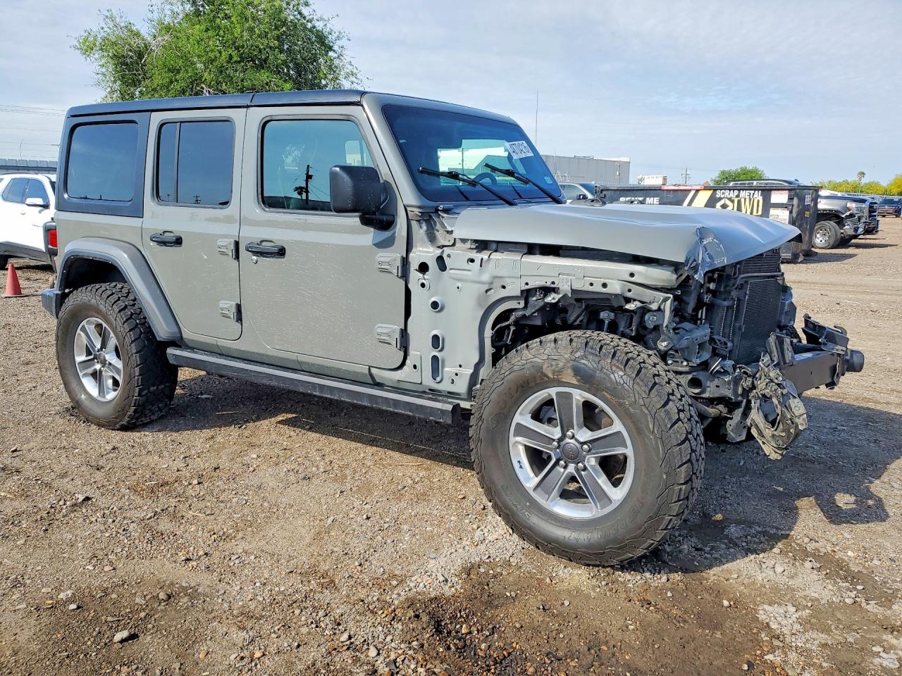 Jeep Wrangler Sahara