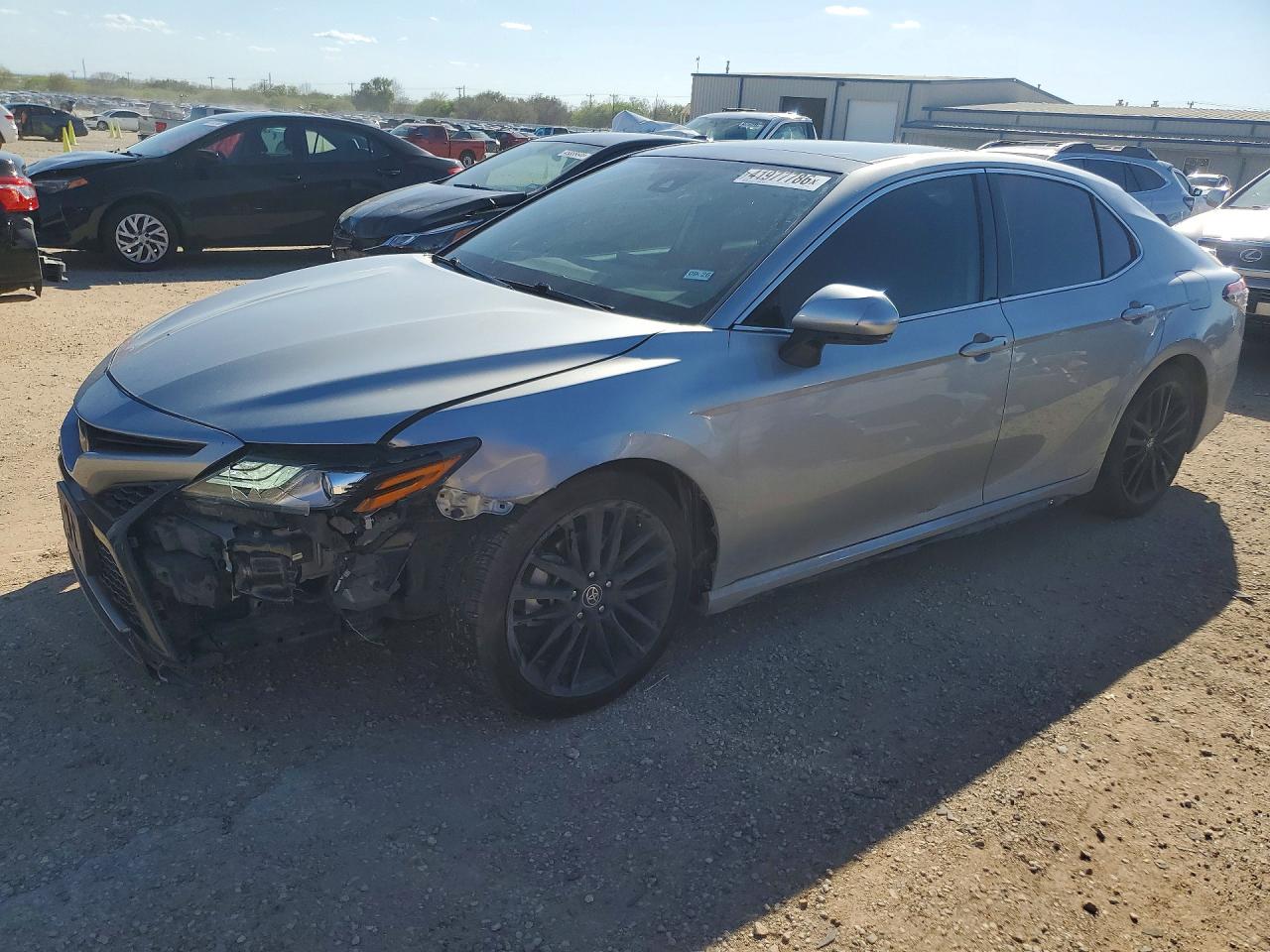 Salvage Toyota Camry Image