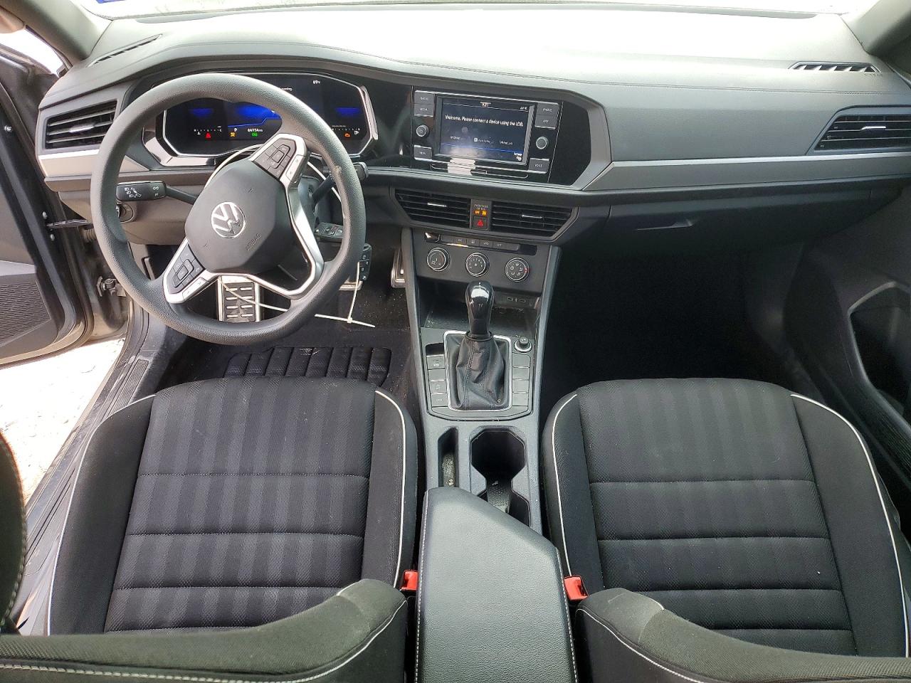 Volkswagen Jetta Sport