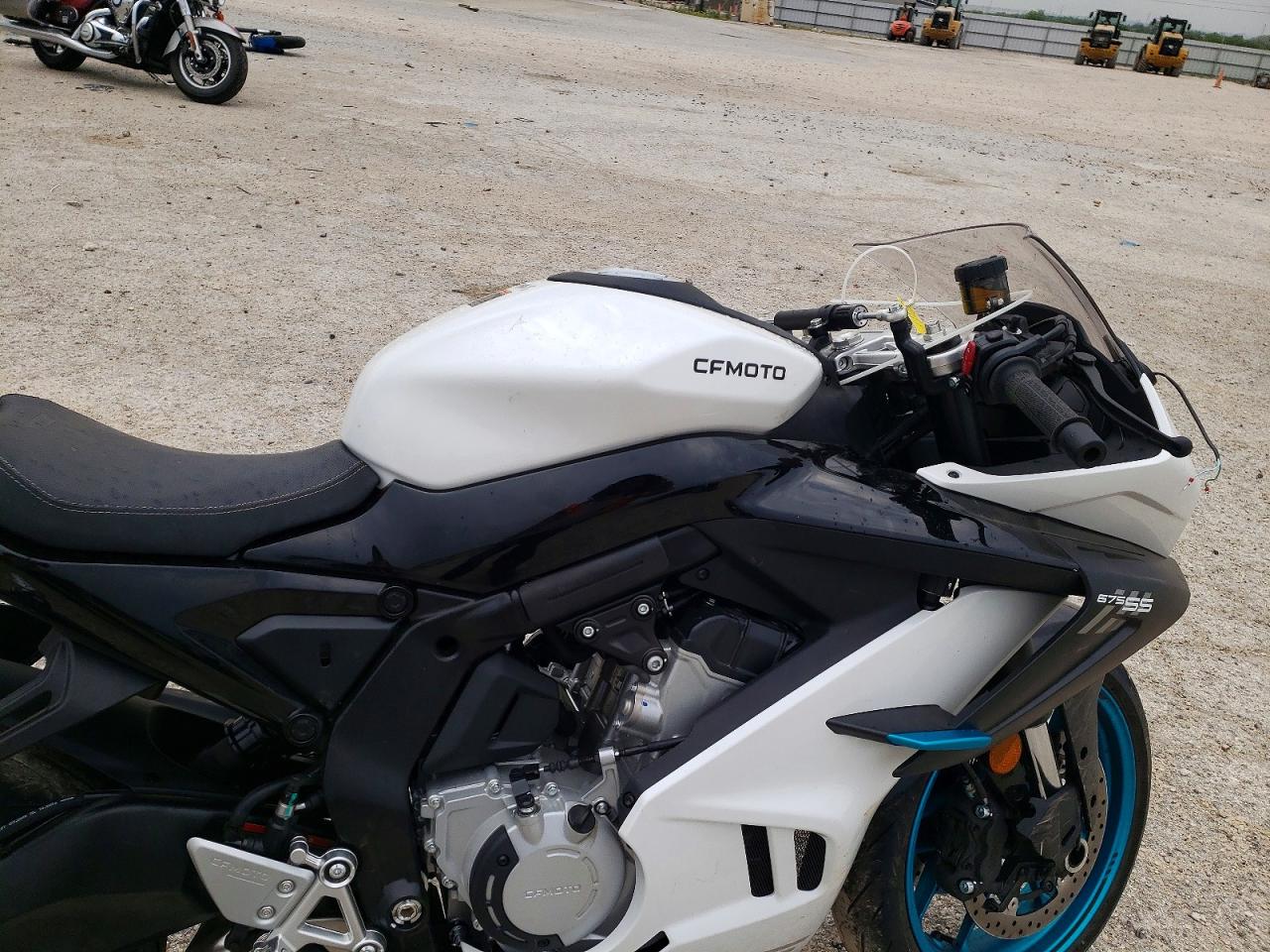 Cf Moto 675ss
