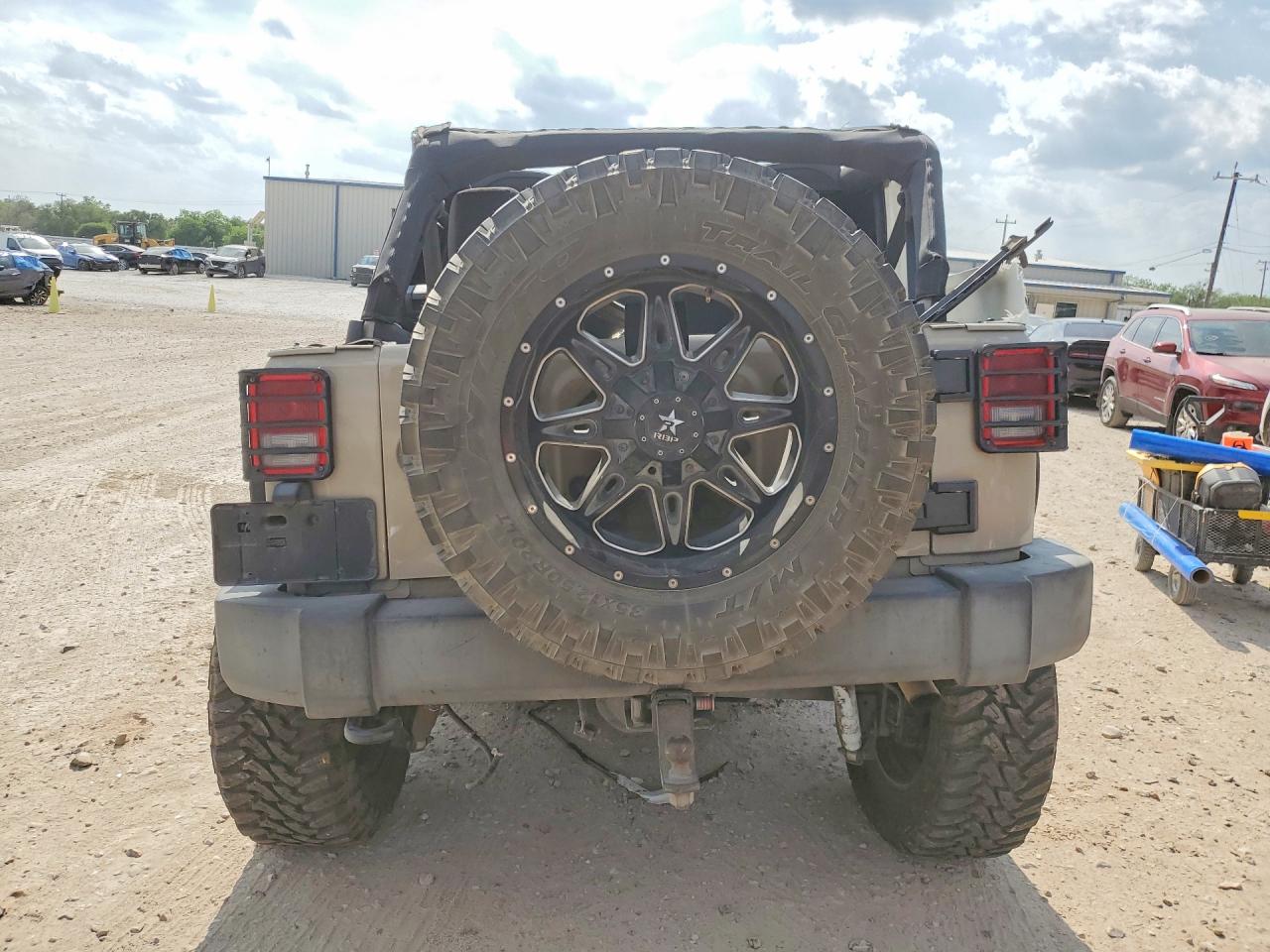 Jeep Wrangler Sport
