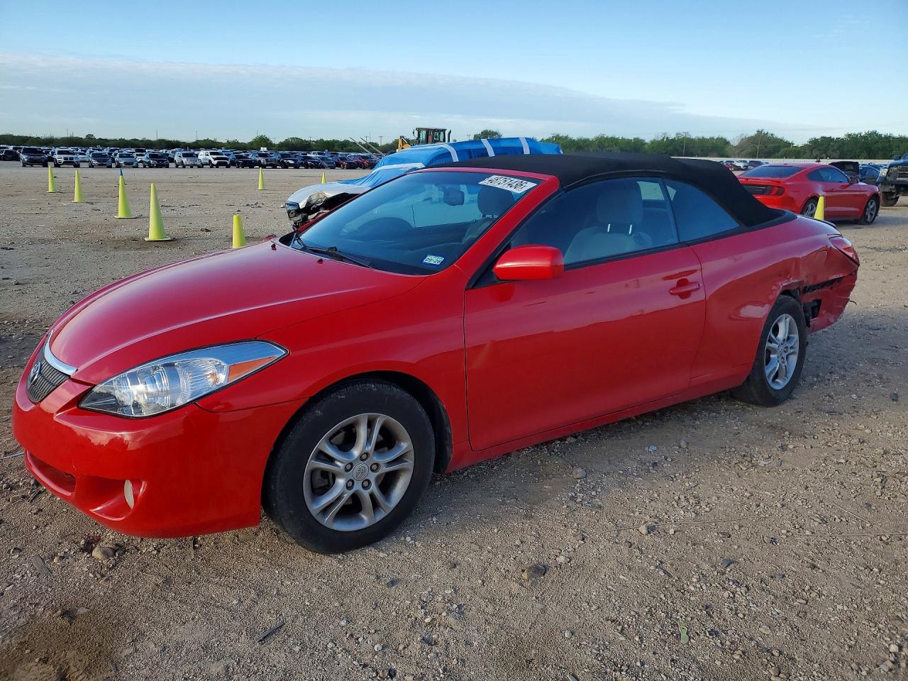 Salvage Toyota Camry Image