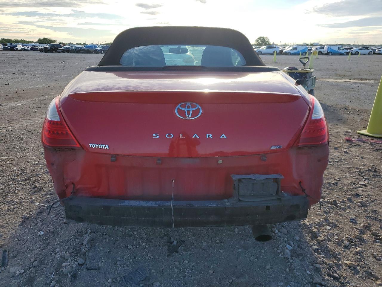Toyota Camry Se V6