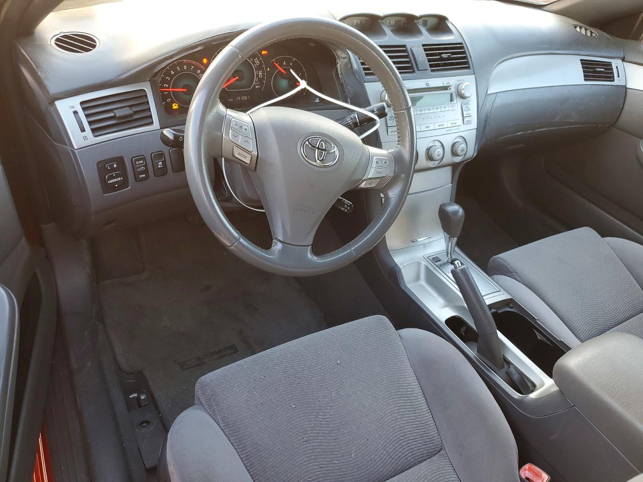 Toyota Camry Se V6