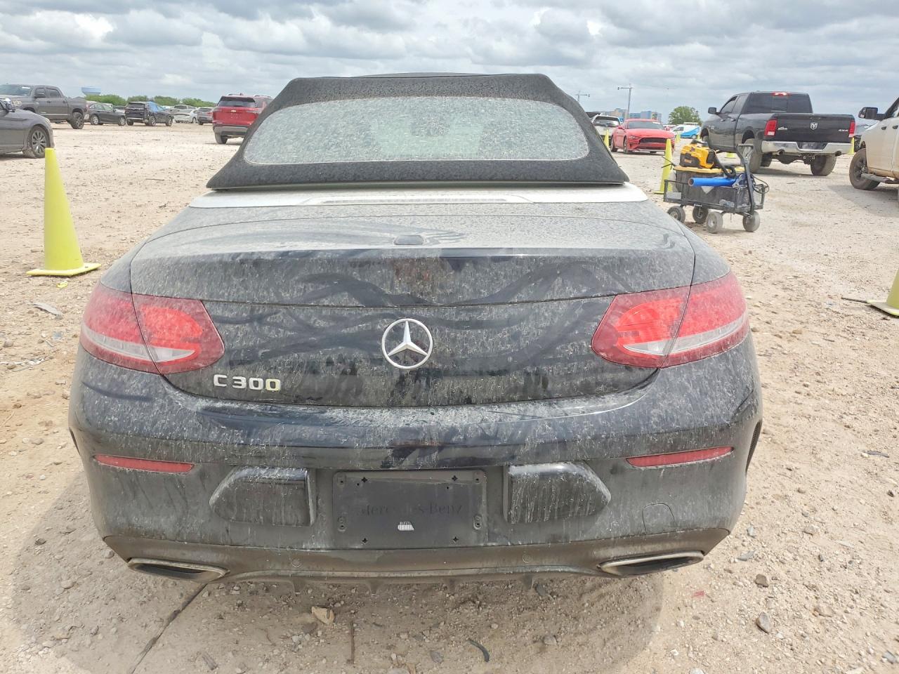 Mercedes-Benz C-Class 300