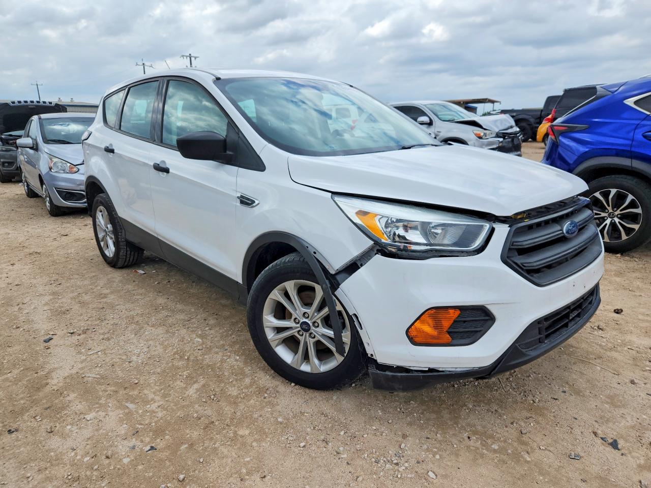 Ford Escape S