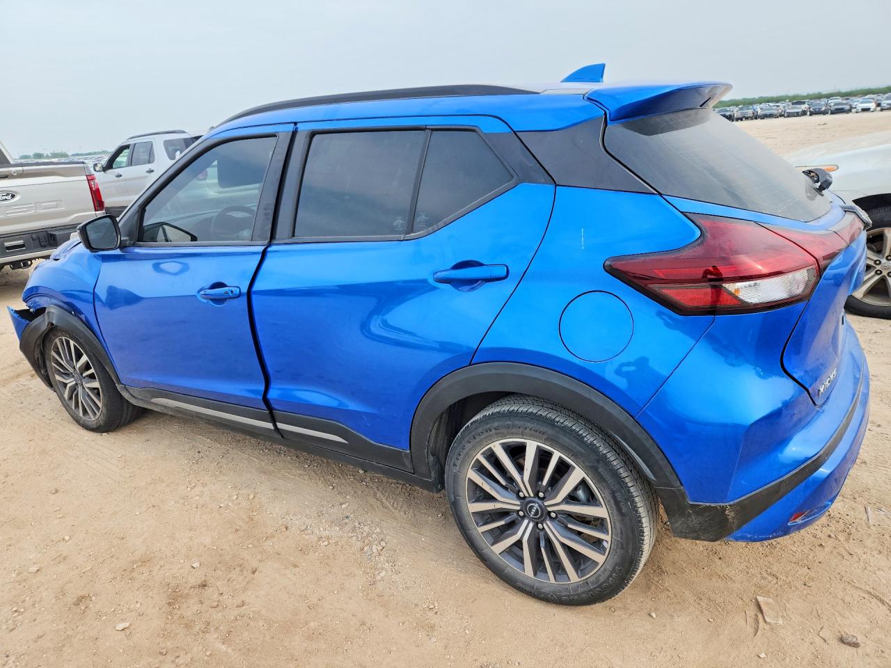 Nissan Kicks Sr