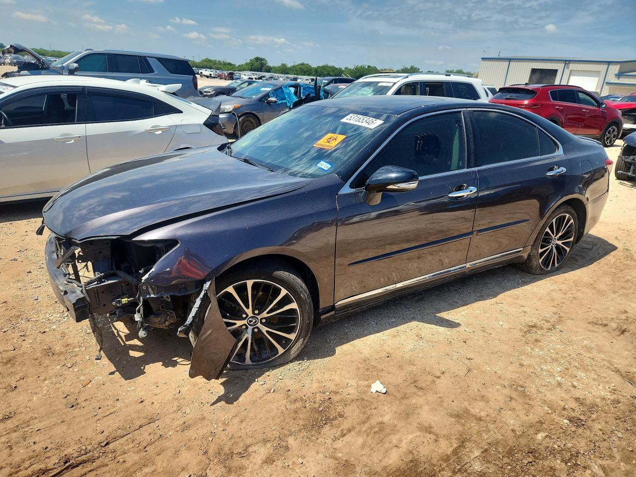Salvage Lexus Es Image
