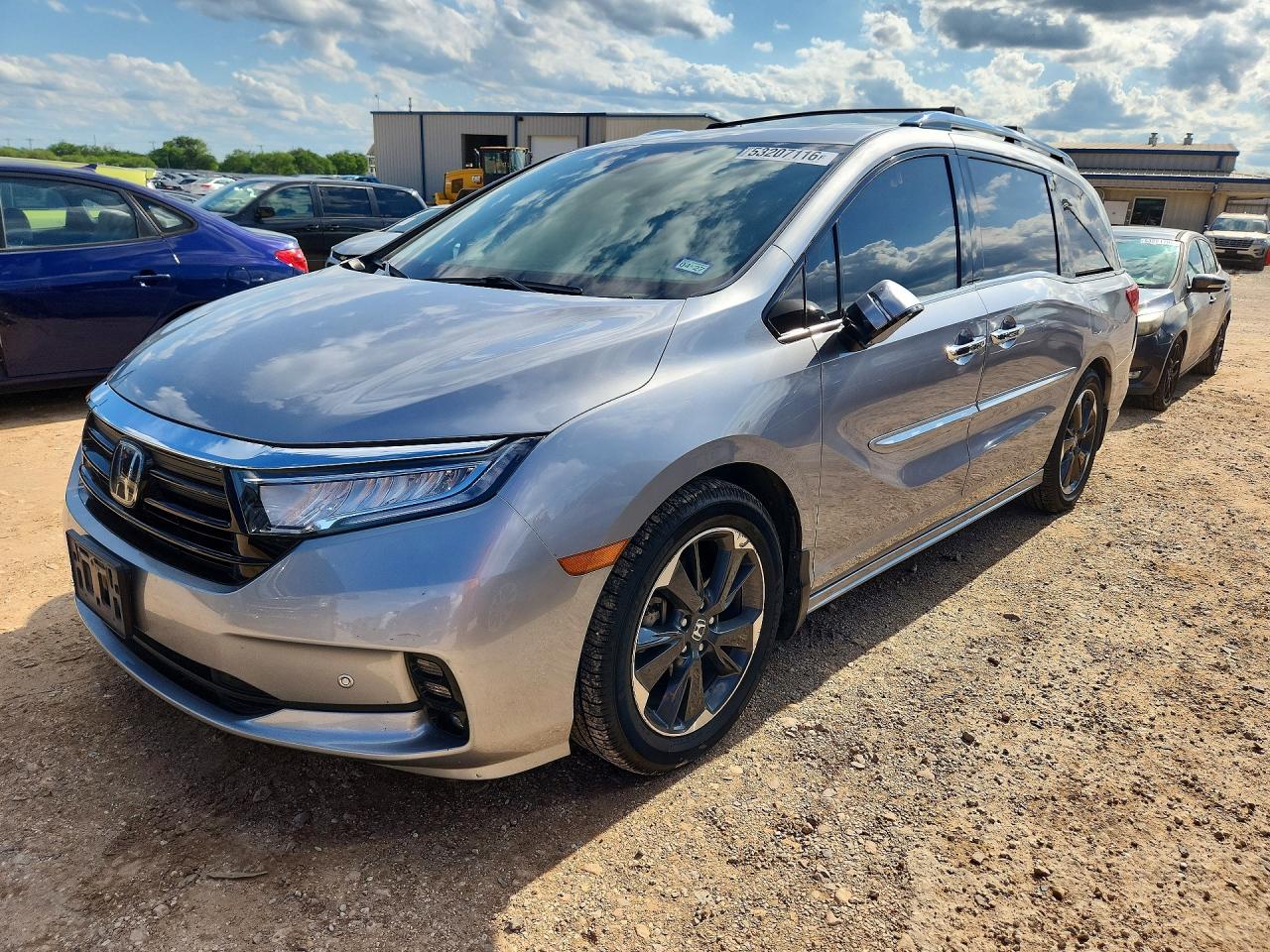 Salvage Honda Odyssey Image