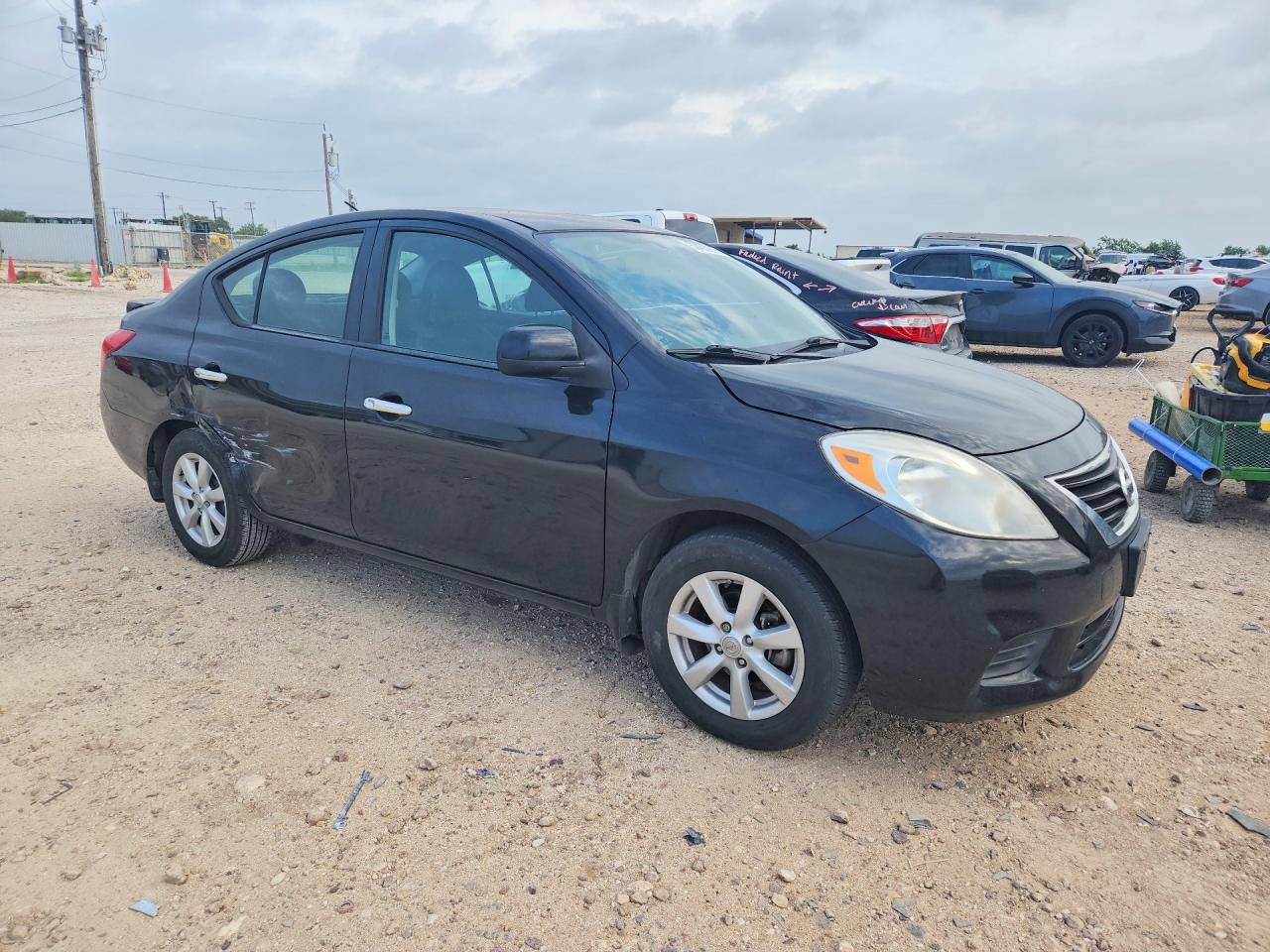 Nissan Versa 1.6 Sv