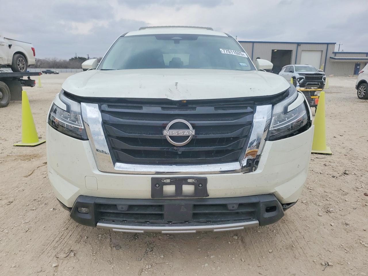 Nissan Pathfinder Sl