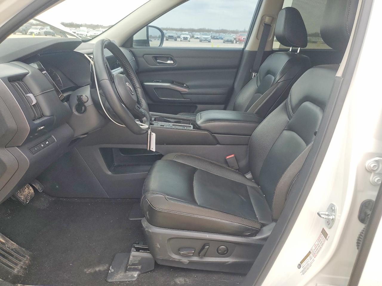 Nissan Pathfinder Sl