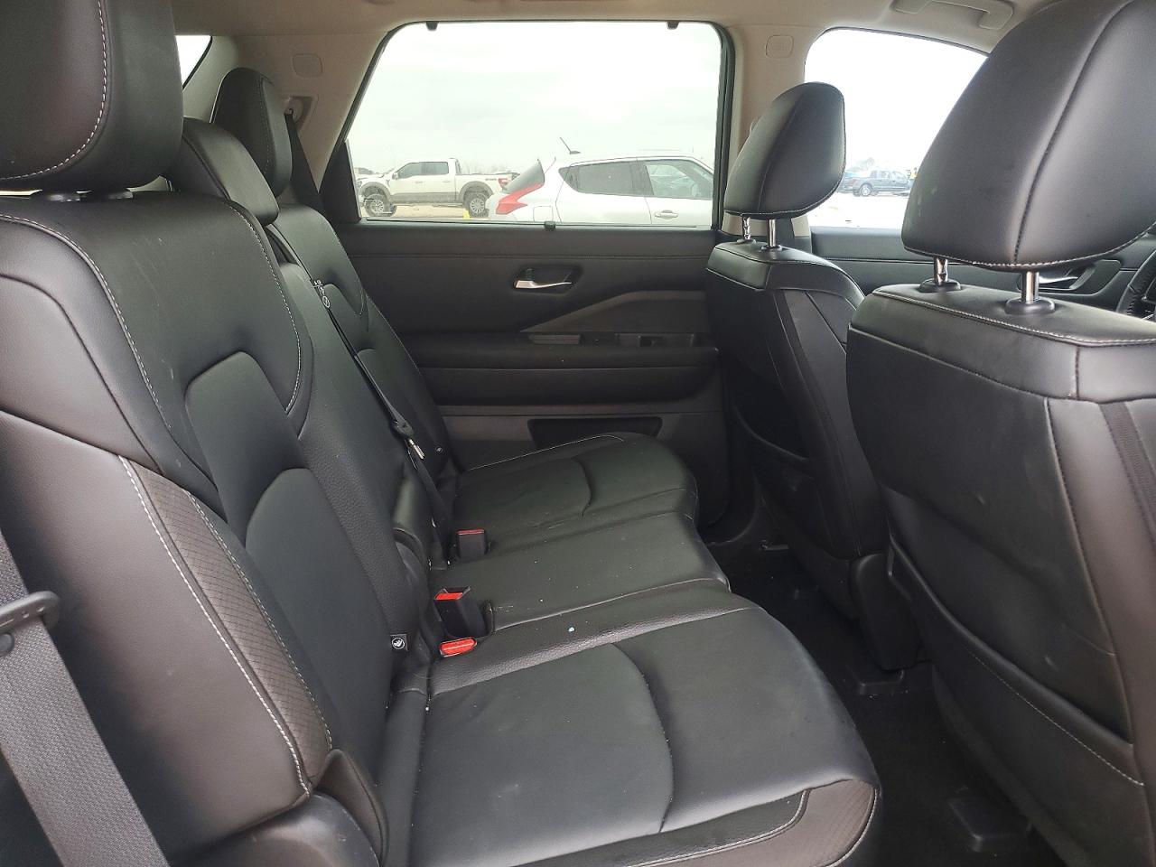 Nissan Pathfinder Sl