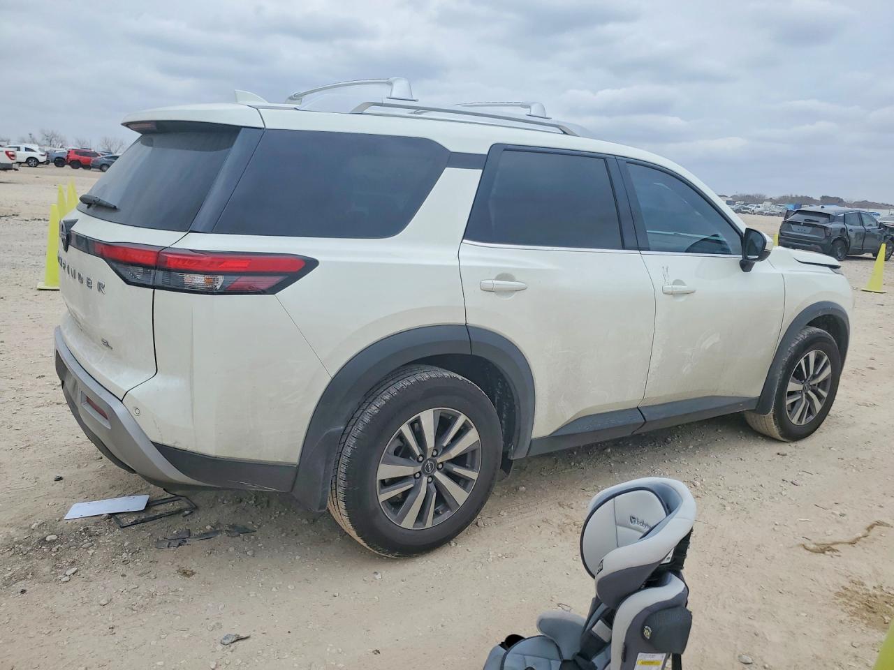 Nissan Pathfinder Sl