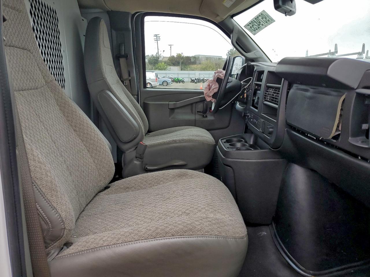 GMC Savana