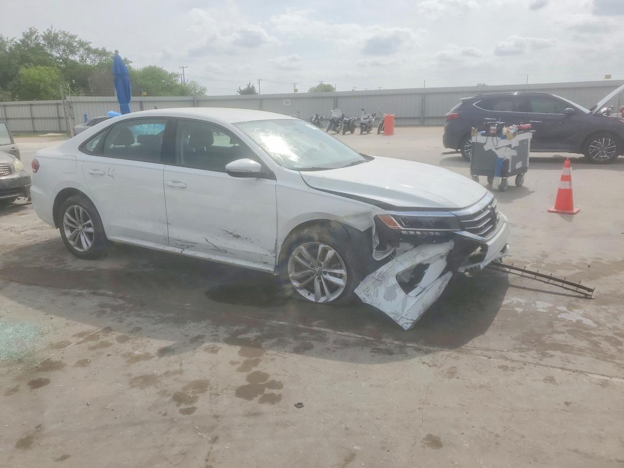 Volkswagen Passat S