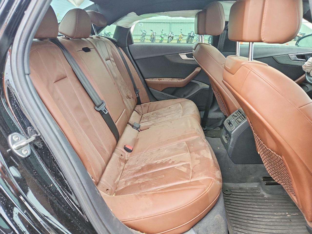 Audi A4 Premium