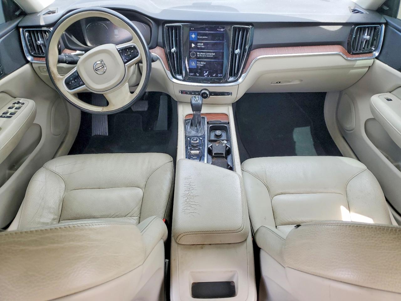 Volvo S60 T5 Momentum