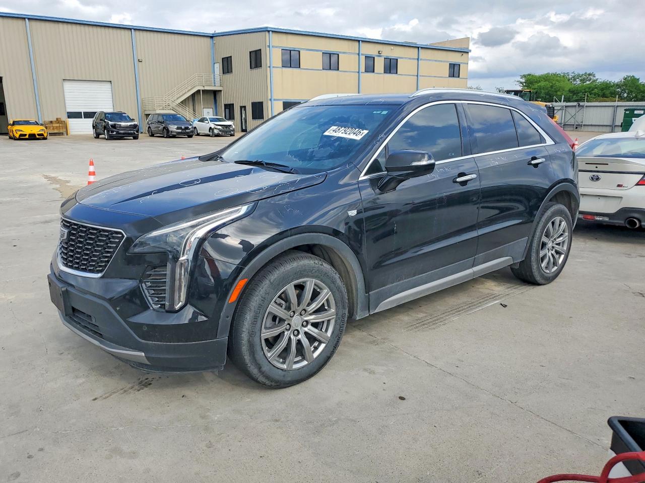 Salvage Cadillac XT4 Image