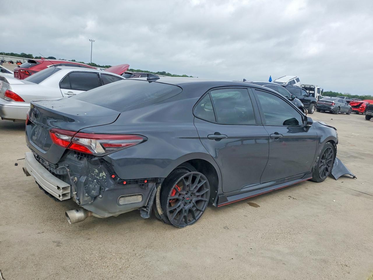 Toyota Camry Trd