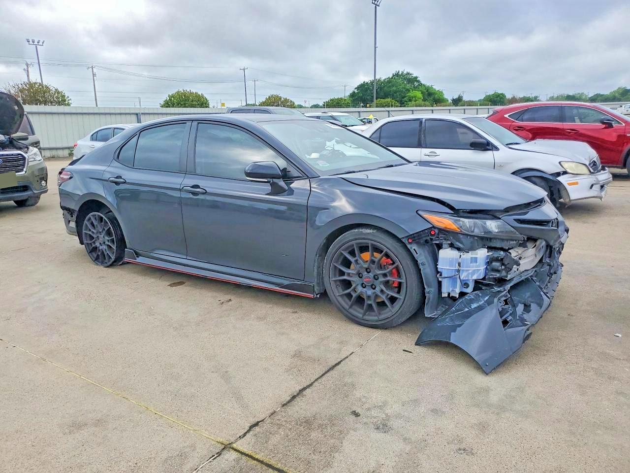 Toyota Camry Trd