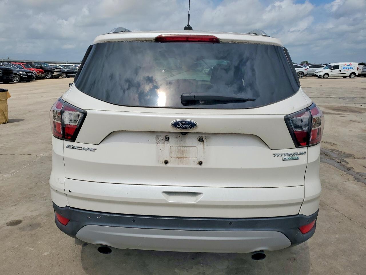 Ford Escape Titanium