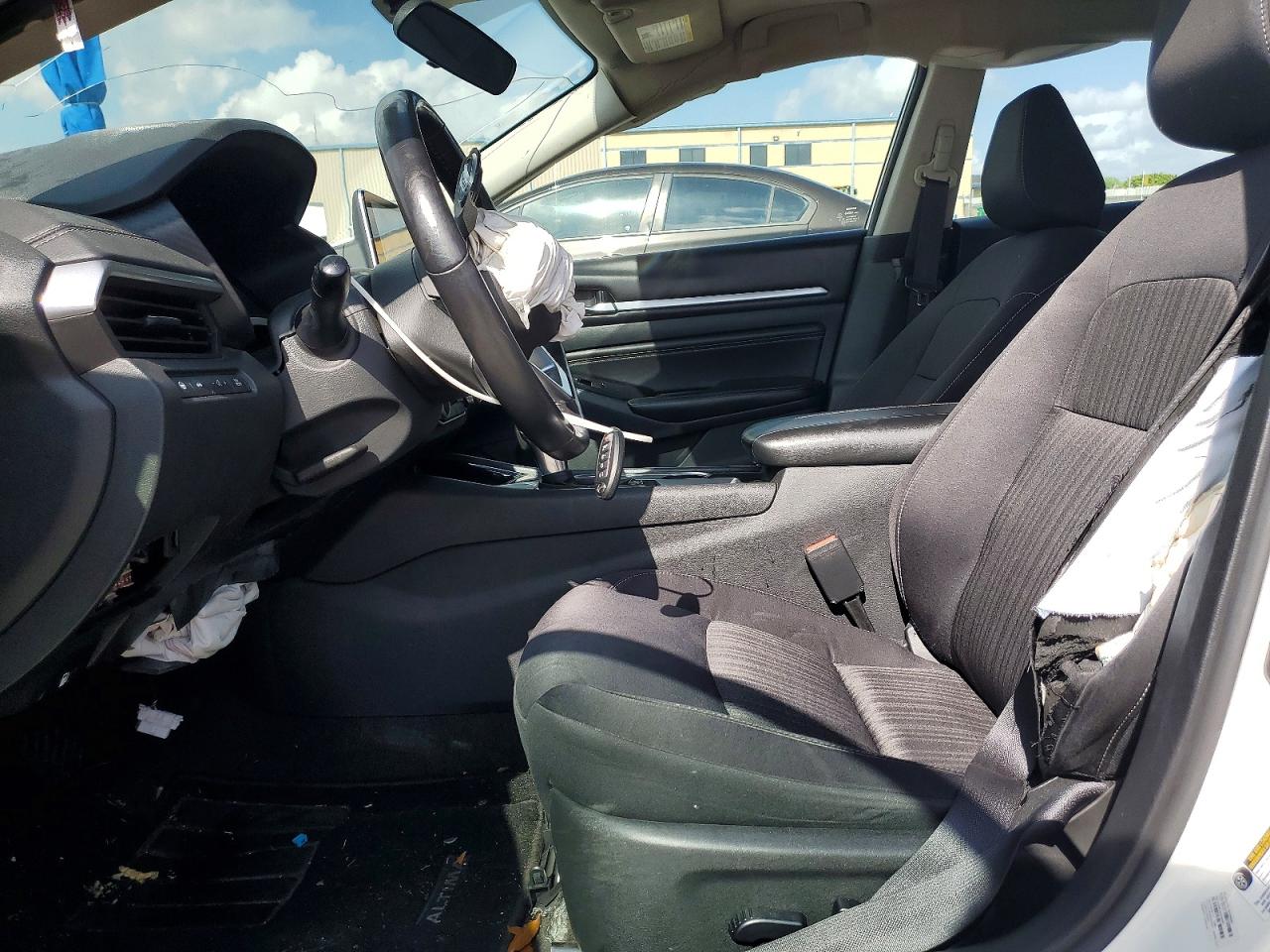 Nissan Altima Sv