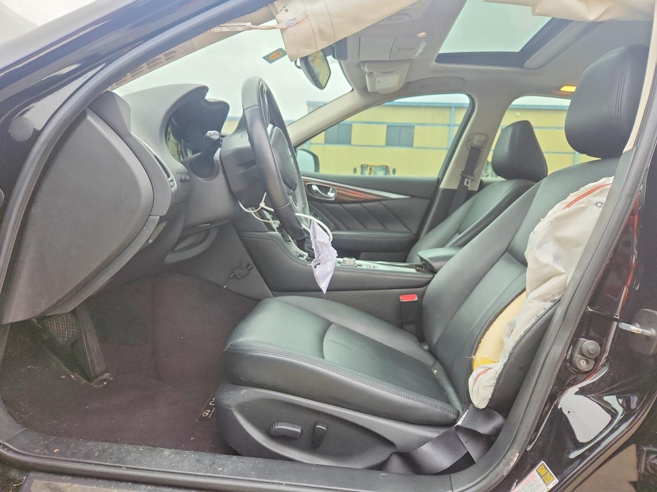 INFINITI Q50 3.0t Luxe