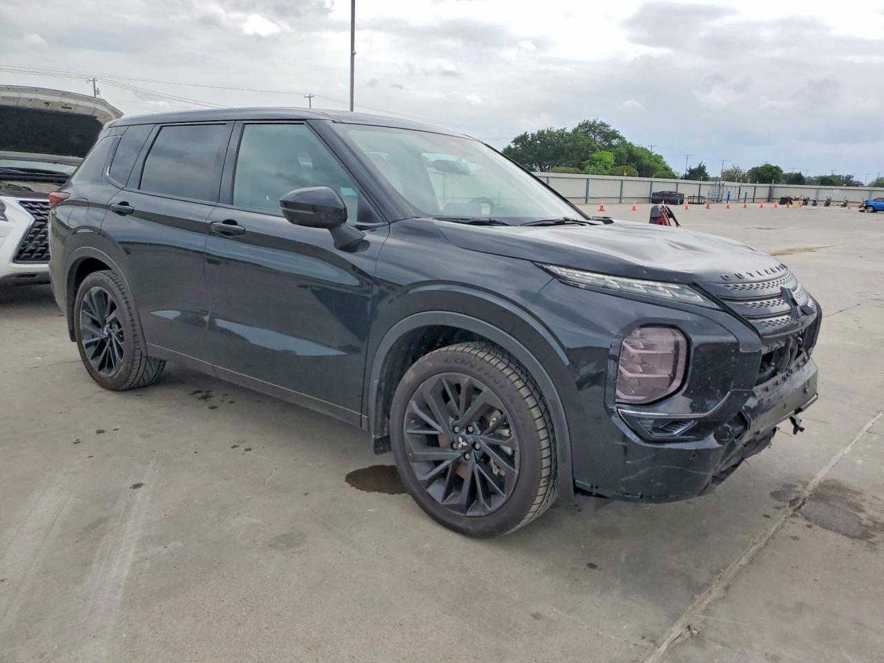 Mitsubishi Outlander Se