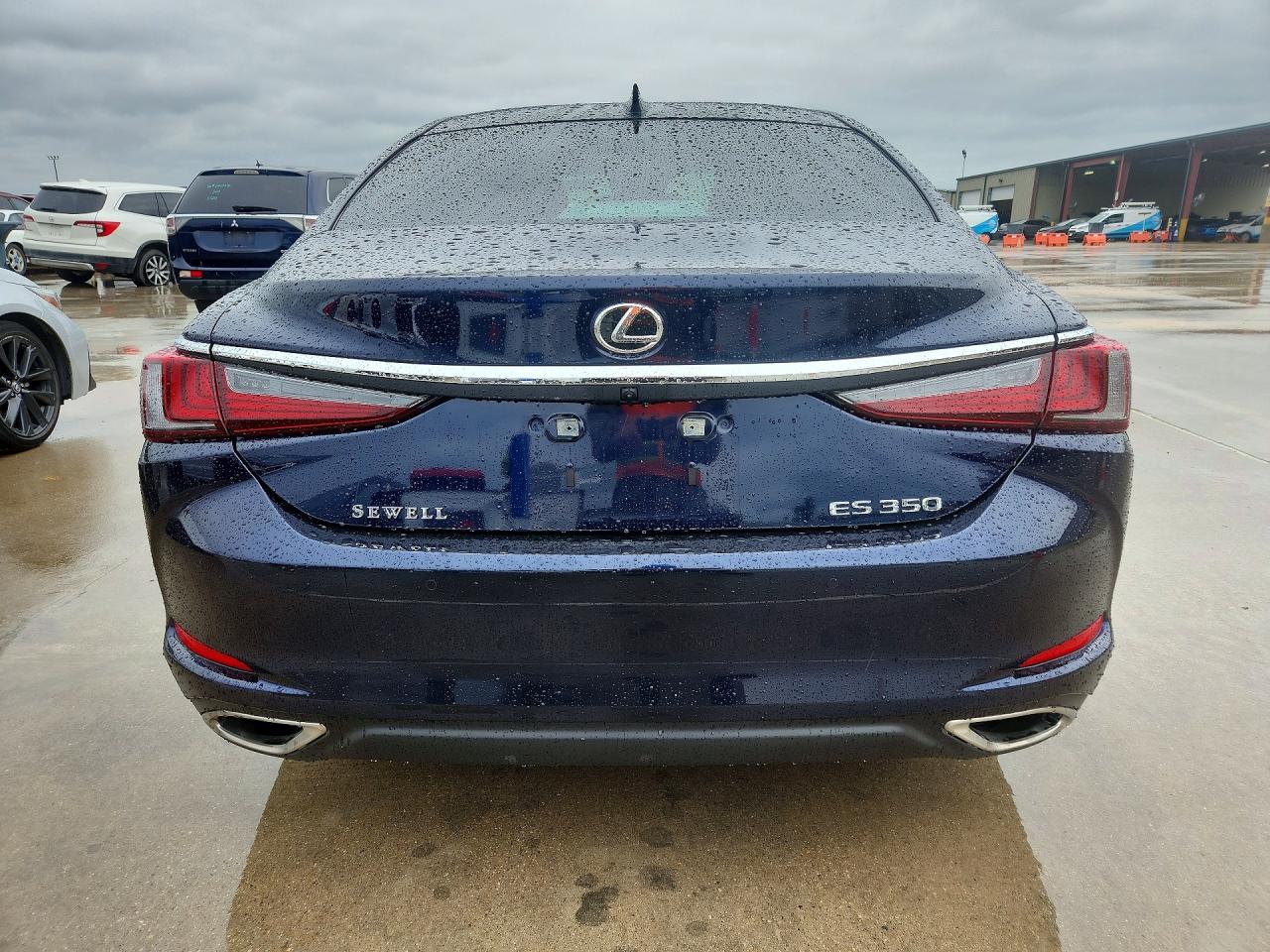 Lexus Es Base