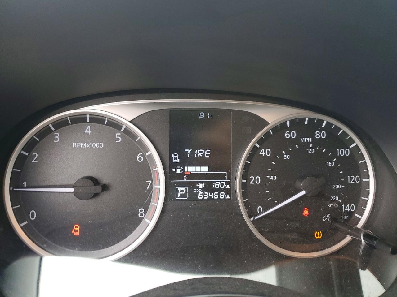 Nissan Kicks S