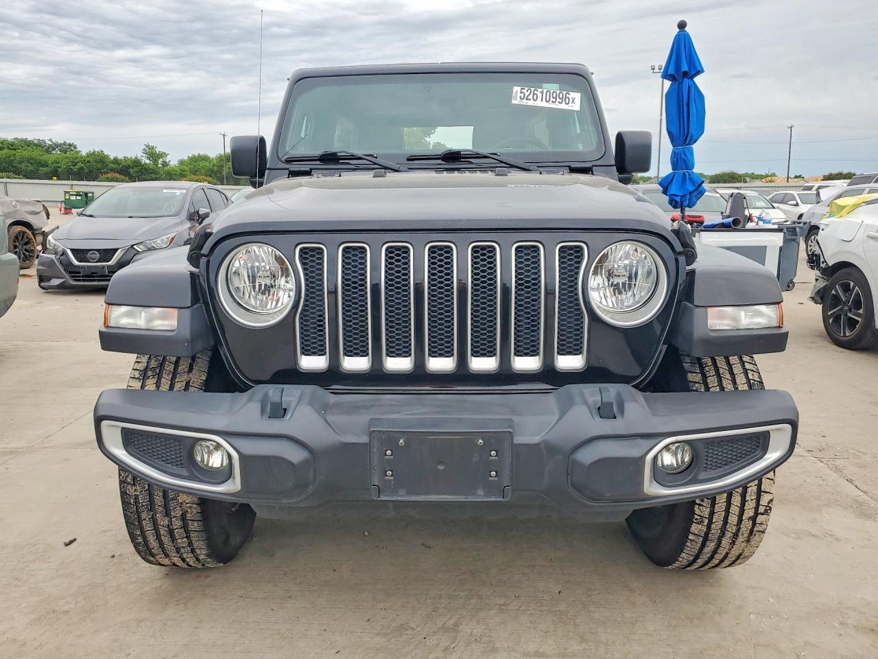 Jeep Wrangler Sahara