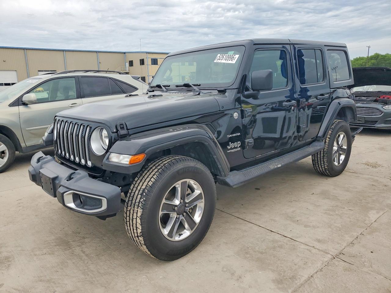 Salvage Jeep Wrangler Image
