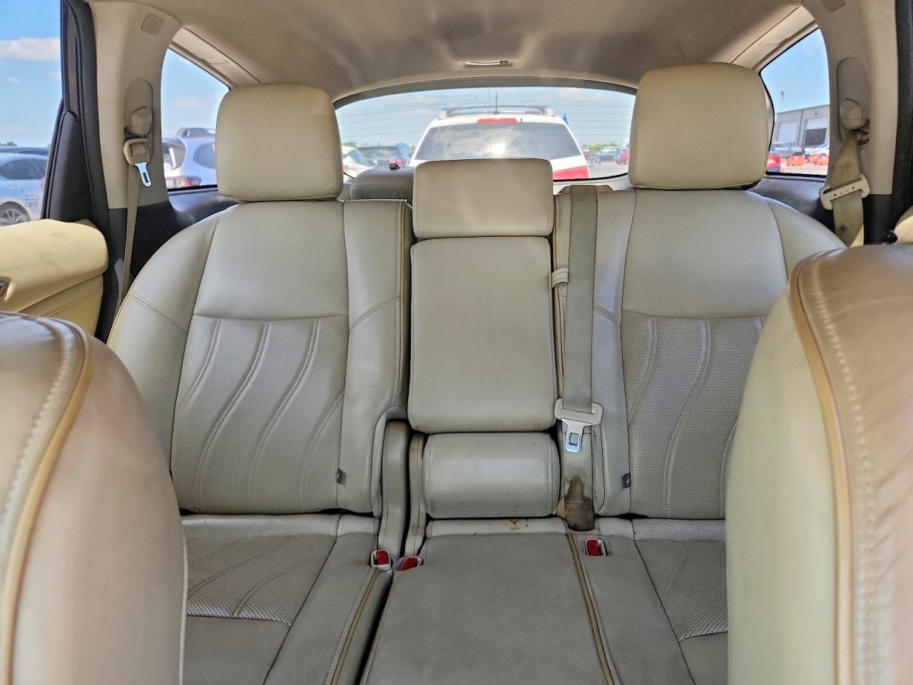 INFINITI Qx Base