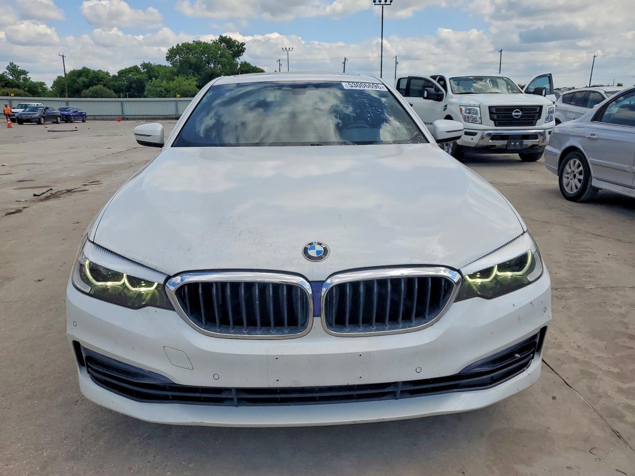 BMW 5 Series I