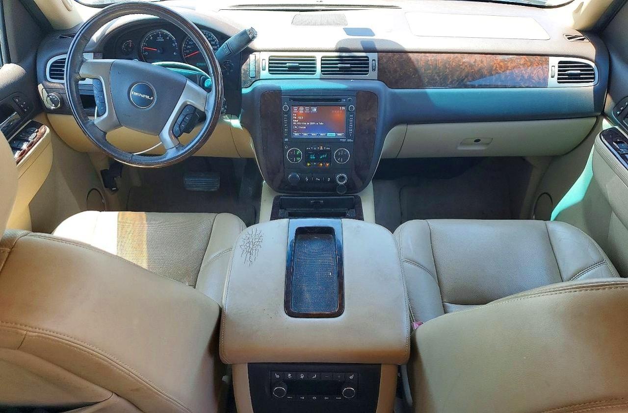 GMC Yukon Denali