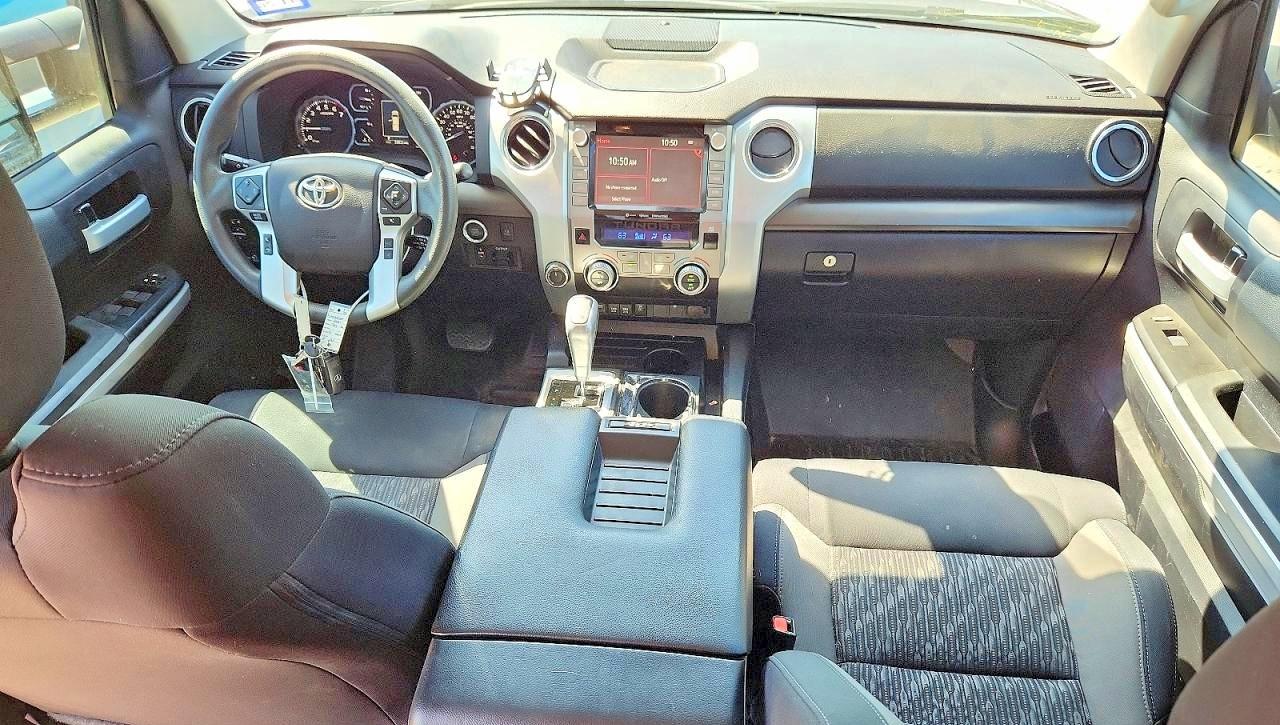 Toyota Tundra Sr5