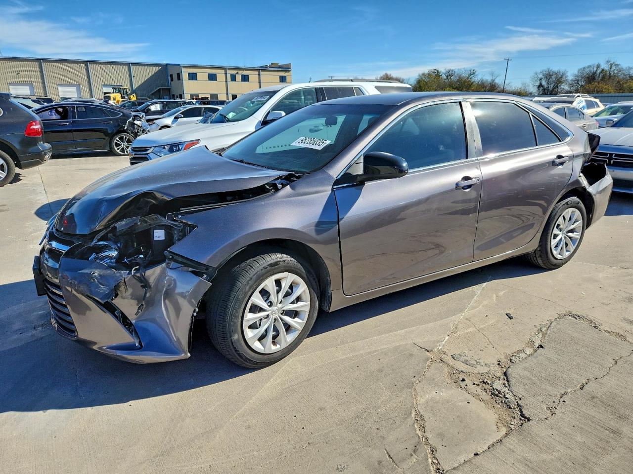 Salvage Toyota Camry Image