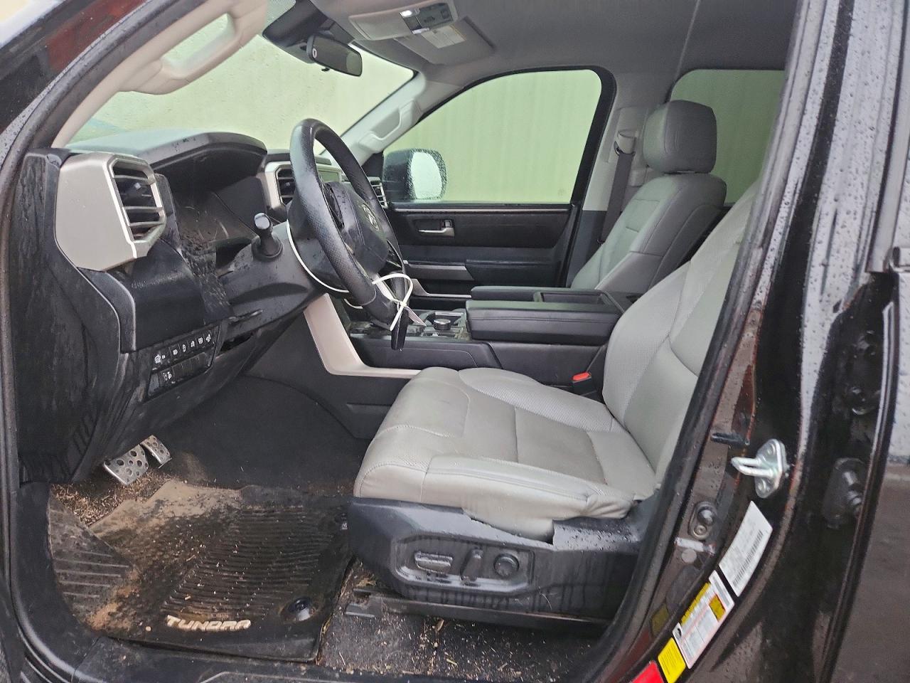 Toyota Tundra Sr5