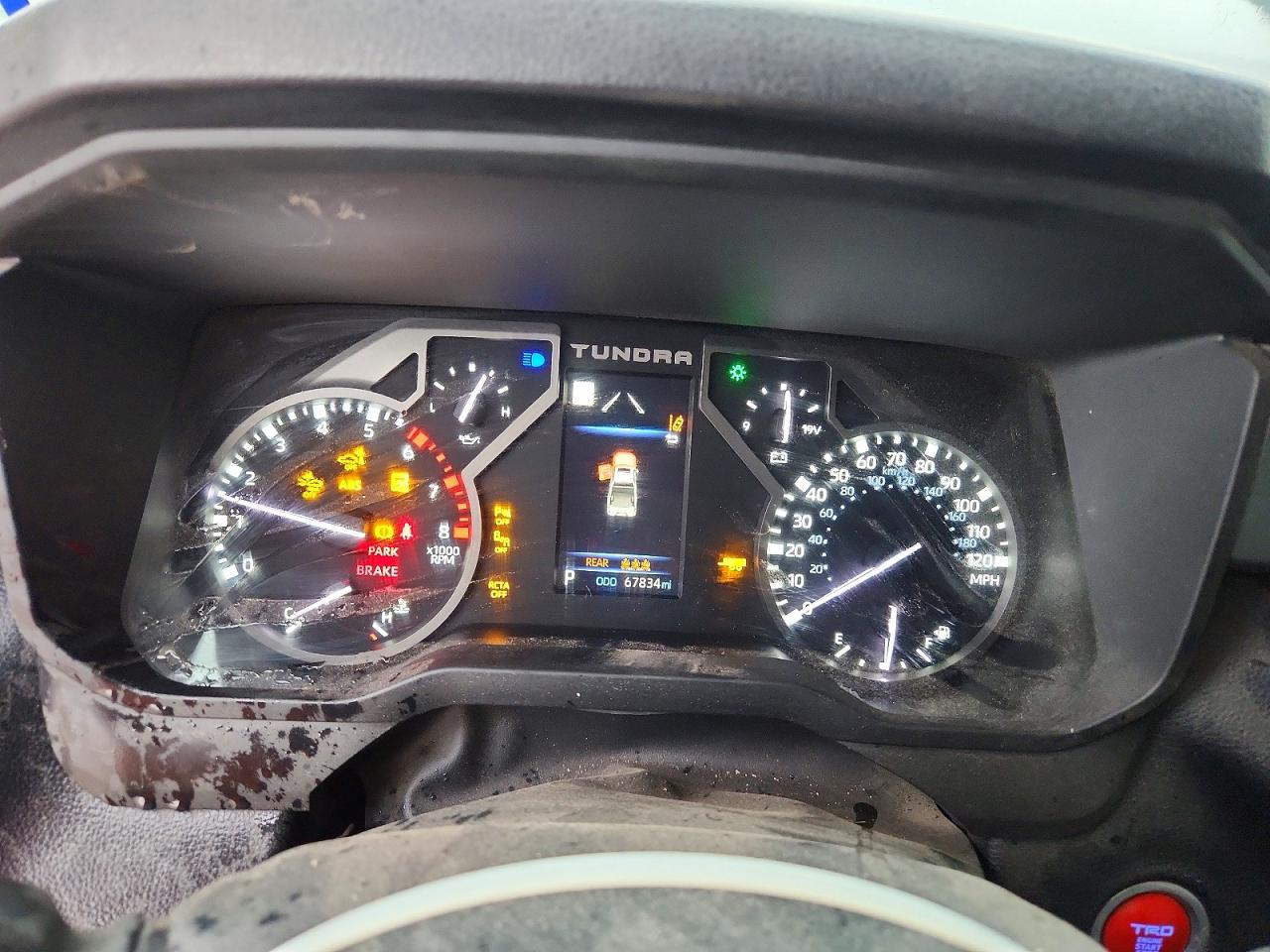 Toyota Tundra Sr5