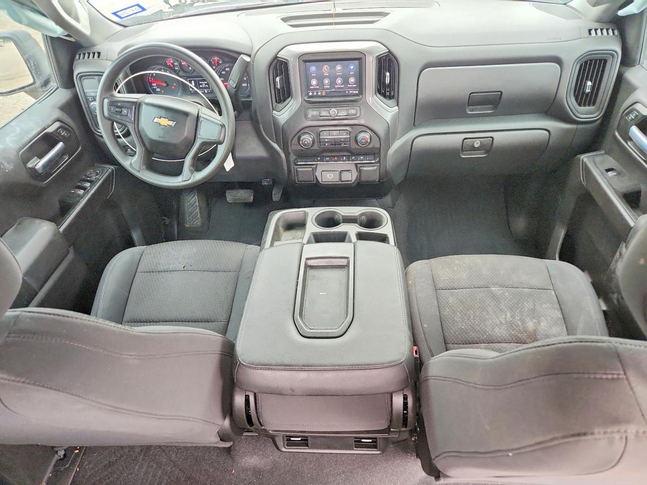 Chevrolet Silverado C1500 Custom