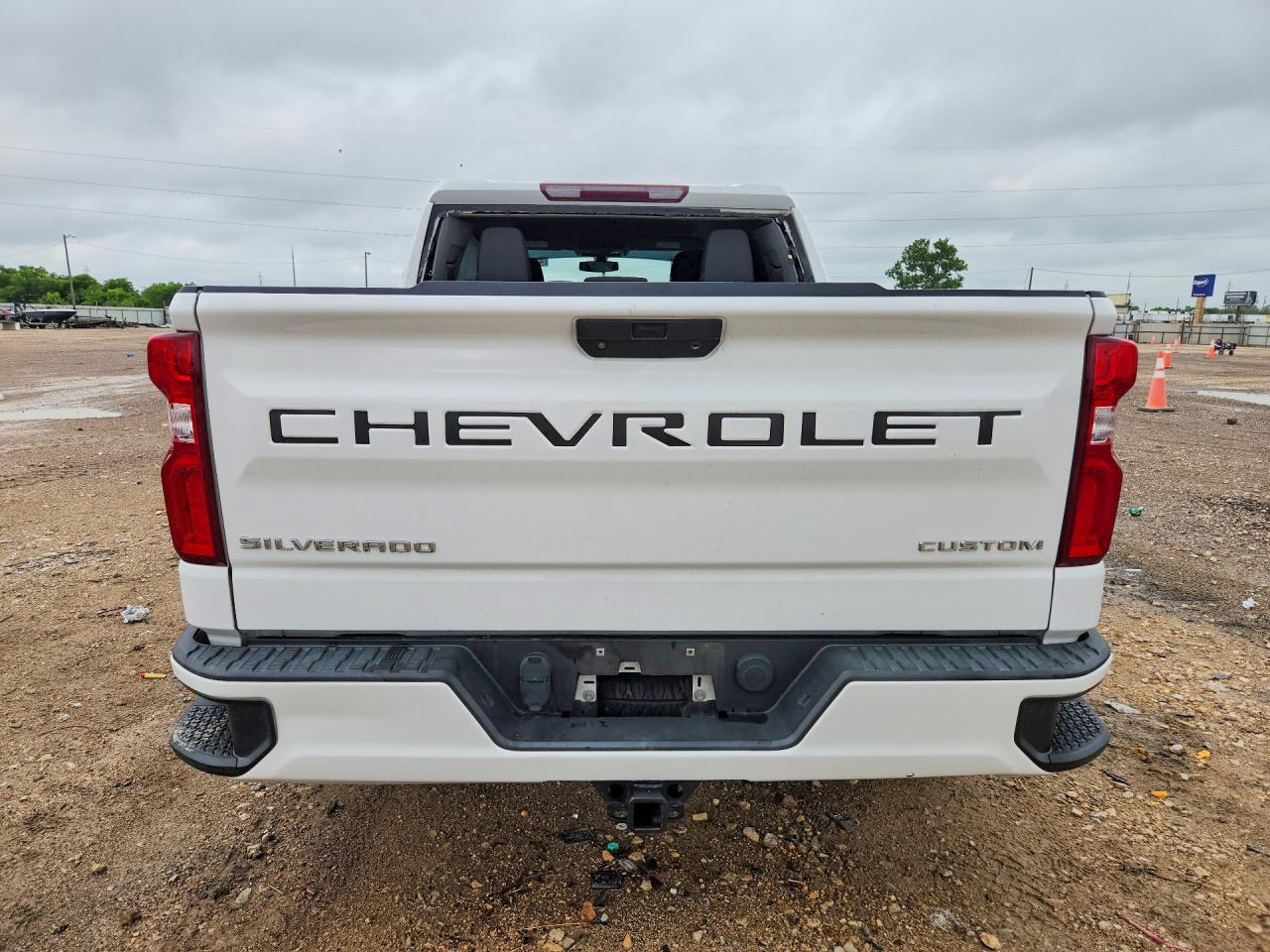 Chevrolet Silverado C1500 Custom