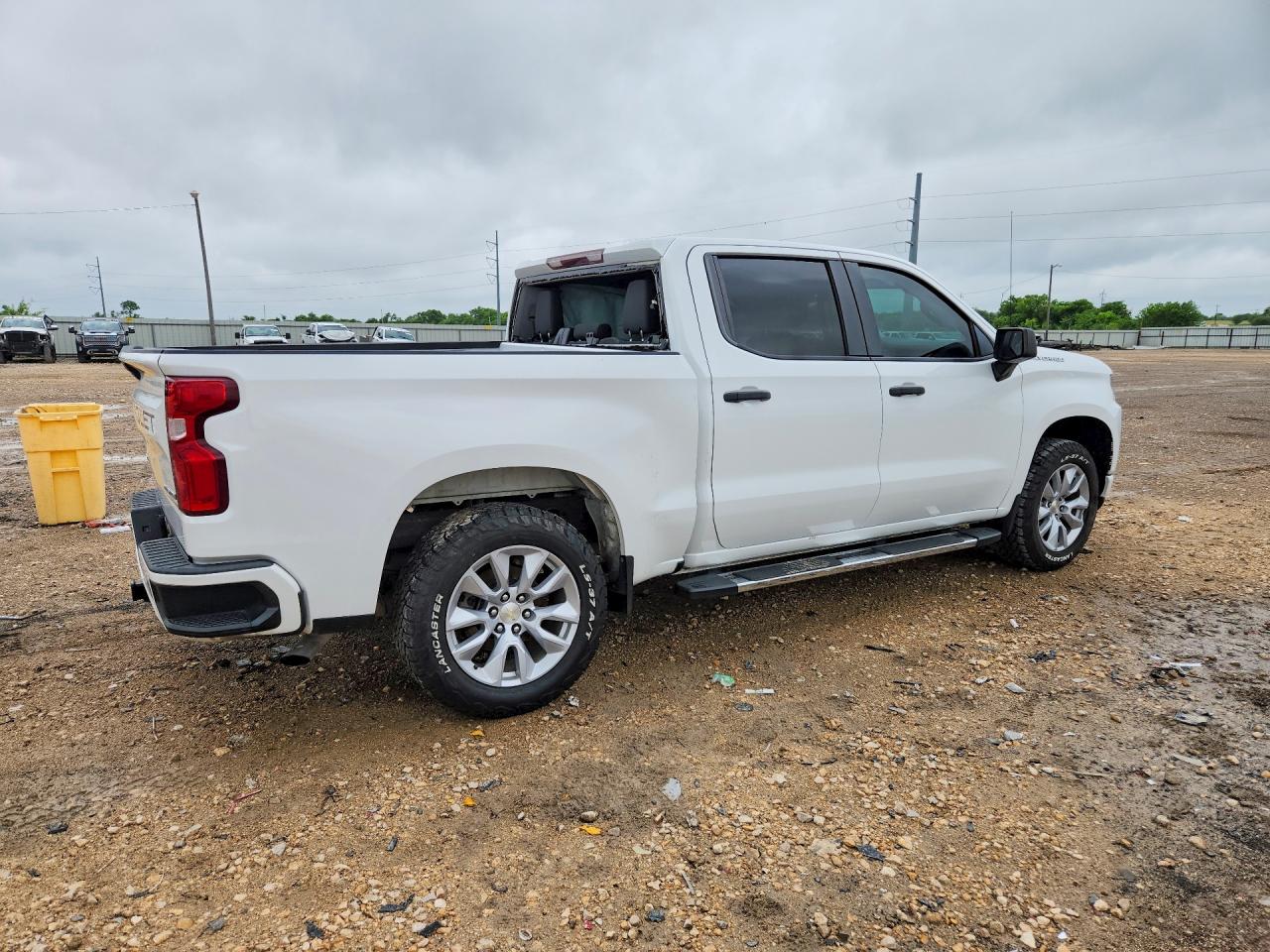Chevrolet Silverado C1500 Custom