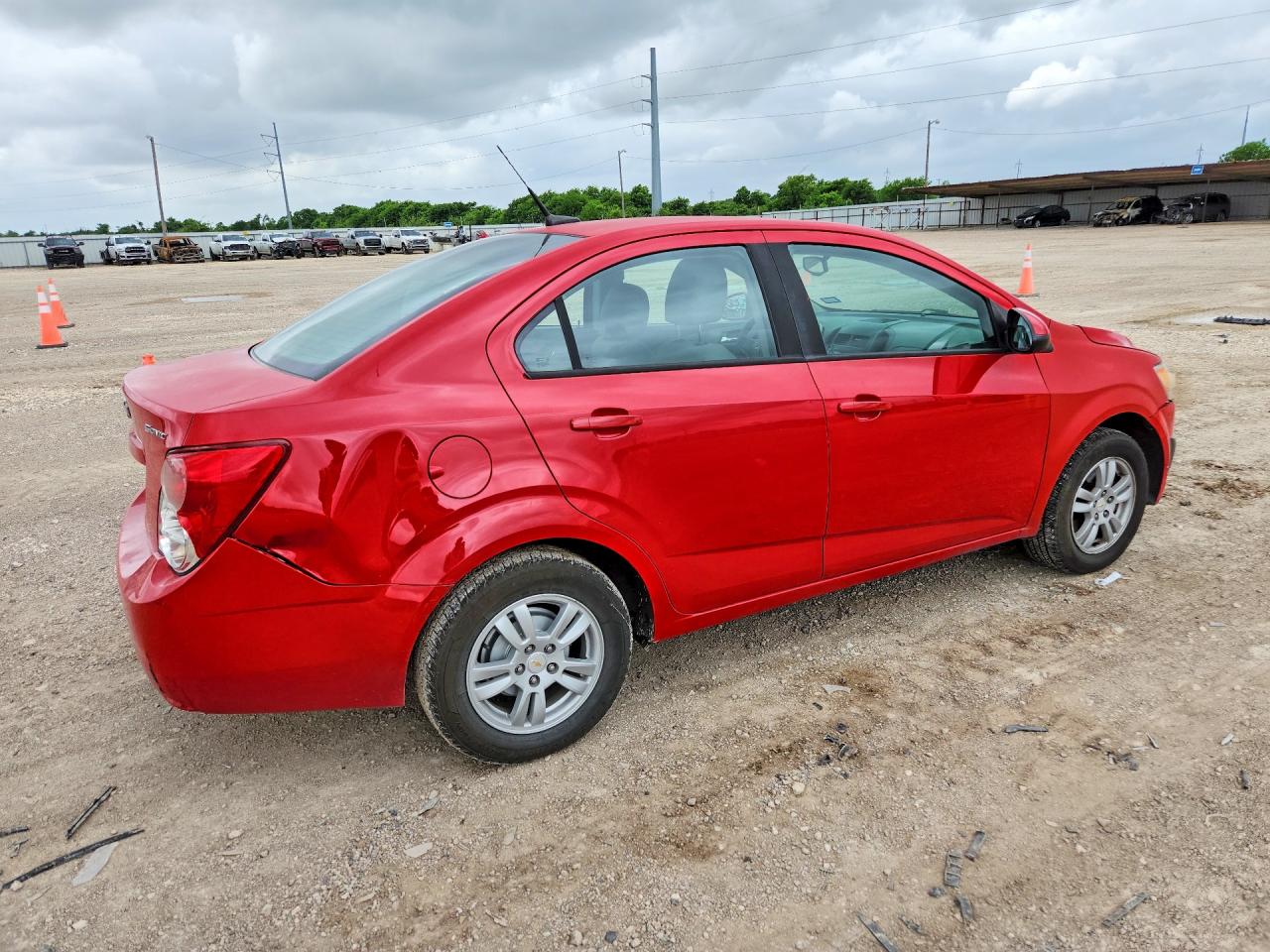 Chevrolet Sonic Ls