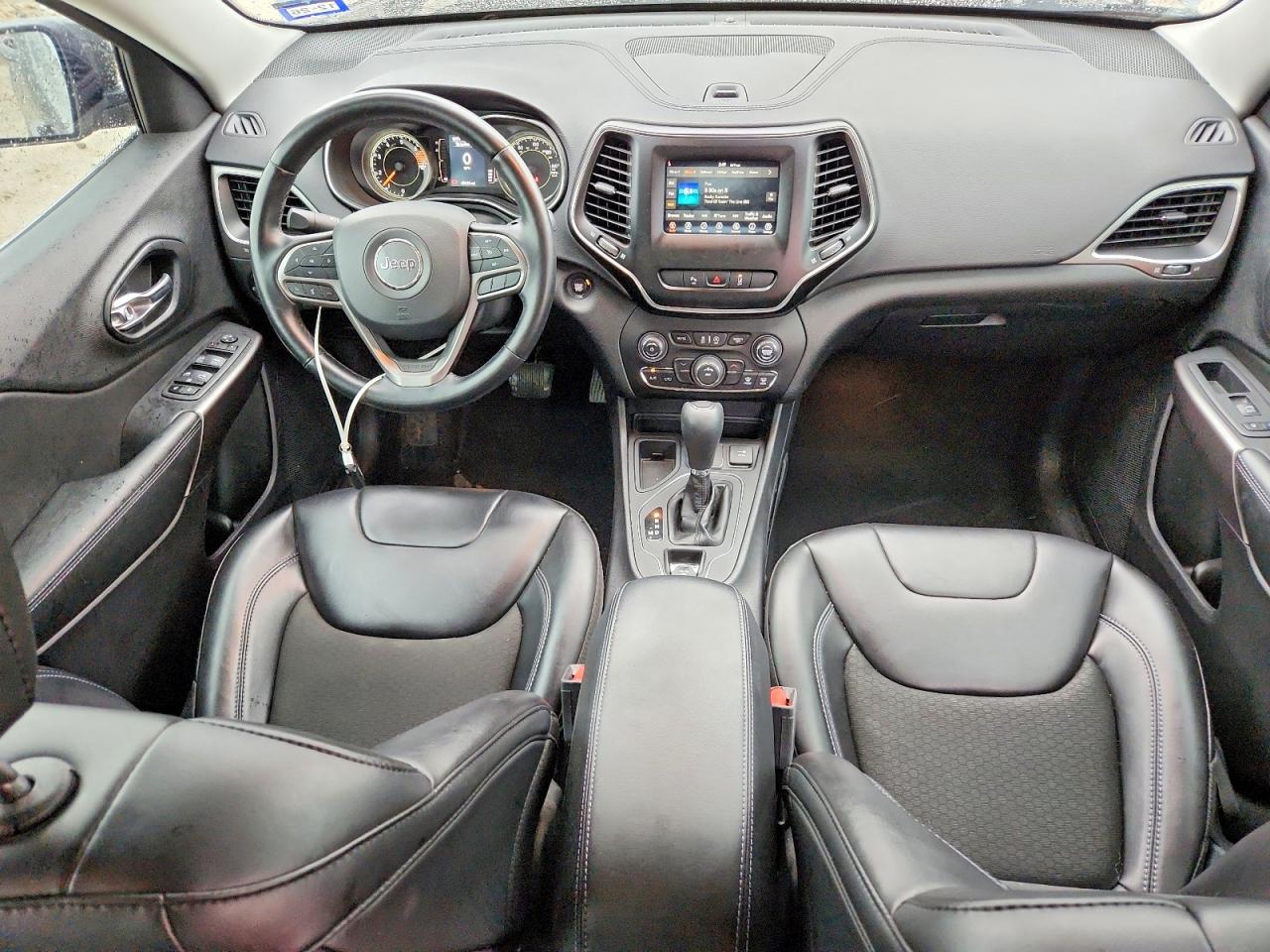 Jeep Grand Cherokee Latitude Plus