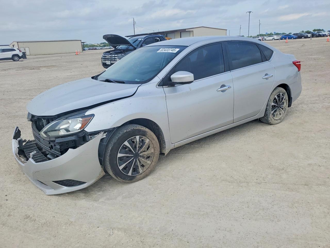 Salvage Nissan Sentra Image